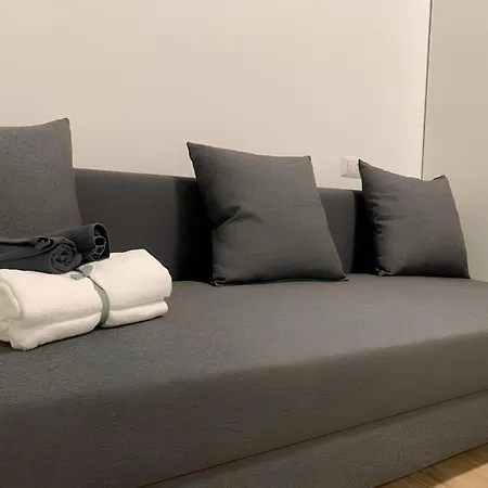 Apartment Ray 5 San Siro